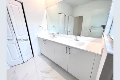15903 SW 2nd Pl #15903, Pembroke Pines, FL 33027 - Photo 5