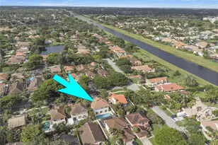 728 NW 38th Terrace, Deerfield Beach, FL 33442 - Photo 11