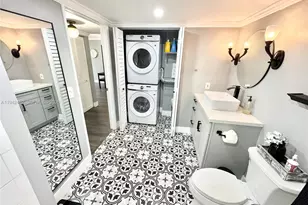 520 SE 5th Ave, Fort Lauderdale, FL 33301 - Photo 17