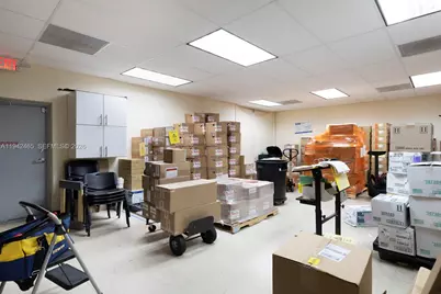 10190 NW 7th Ave, Miami, FL 33150 - Photo 11