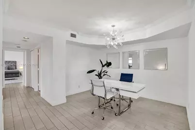 1000 E Island Blvd #503, Aventura, FL 33160 - Photo 19