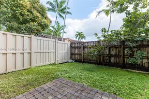 59 SE 3rd Ave, Hallandale Beach, FL 33009 - Photo 13