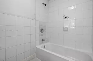 6905 SW 104th Ct, Miami, FL 33173 - Photo 27