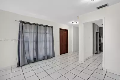 6905 SW 104th Ct, Miami, FL 33173 - Photo 9