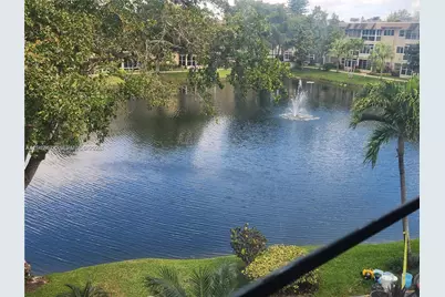 5001 NW 34th St #305, Lauderdale Lakes, FL 33319 - Photo 11
