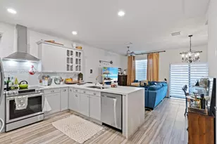 3304 W 92nd Pl, Hialeah, FL 33018 - Photo 9