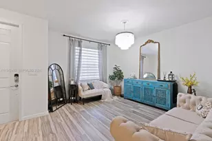3304 W 92nd Pl, Hialeah, FL 33018 - Photo 7