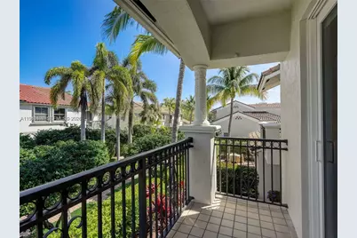 963 S Harbor Vw S, Hollywood, FL 33019 - Photo 23