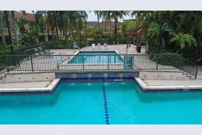 18328 NW 68th Ave #P, Hialeah, FL 33015 - Photo 19