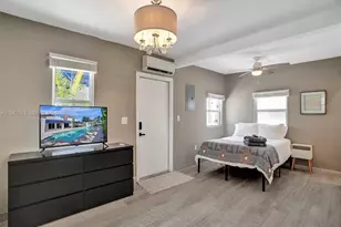 1128 Tyler St, Hollywood, FL 33019 - Photo 43