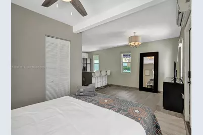 1128 Tyler St, Hollywood, FL 33019 - Photo 41