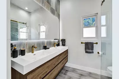 1128 Tyler St, Hollywood, FL 33019 - Photo 23