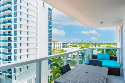 2401 Collins Ave #1007, Miami Beach, FL 33140 - Photo 21