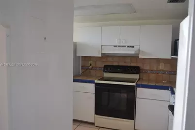 10155 NW 9th St Cir #4-507, Miami, FL 33172 - Photo 7