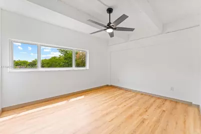 645 NE 121st St #302, North Miami, FL 33161 - Photo 7