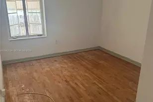 12110 NE 11th Pl, North Miami, FL 33161 - Photo 9