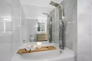 2017 S Ocean Dr, Hallandale Beach, FL 33009 - Photo 31