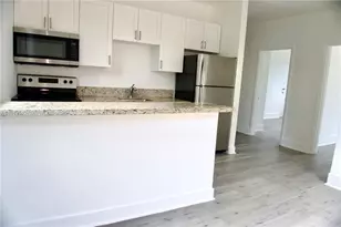 337 SW 5th Ave, Miami, FL 33130 - Photo 9