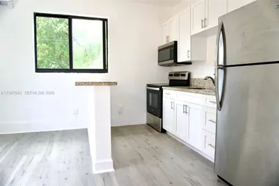 337 SW 5th Ave #10, Miami, FL 33130 - Photo 7