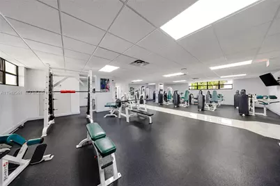 600 Parkview Dr #1114, Hallandale Beach, FL 33009 - Photo 43