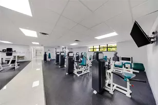 600 Parkview Dr, Hallandale Beach, FL 33009 - Photo 41