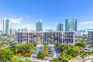 600 Parkview Dr, Hallandale Beach, FL 33009 - Photo 71