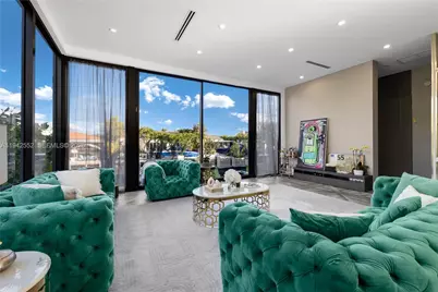 8005 Noremac Ave, Miami Beach, FL 33141 - Photo 5