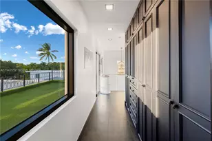 8005 Noremac Ave, Miami Beach, FL 33141 - Photo 19
