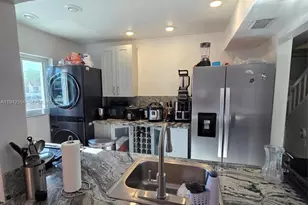 19450 SW 103rd Ct, Cutler Bay, FL 33157 - Photo 5