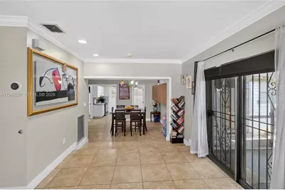 395 NW 124th St, North Miami, FL 33168 - Photo 19