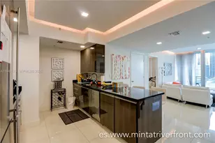 92 SW 3rd St, Miami, FL 33130 - Photo 1