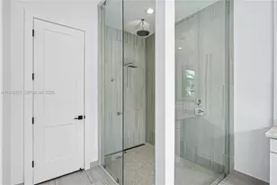 9281 Coral Isles Cir, Palm Beach Gardens, FL 33412 - Photo 27