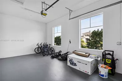 9281 Coral Isles Cir, Palm Beach Gardens, FL 33412 - Photo 39