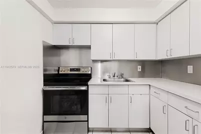 2818 SW 2nd St, Miami, FL 33135 - Photo 33