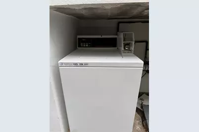 1011 9th St #1, Miami Beach, FL 33139 - Photo 15