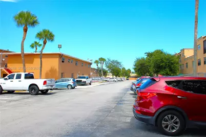 1280 W 54th St #308B, Hialeah, FL 33012 - Photo 15