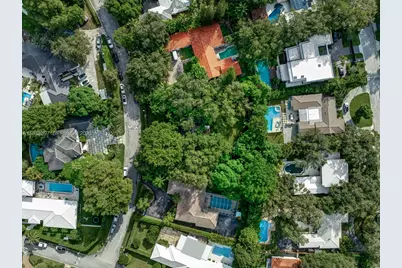 530 Melaleuca Ln, Miami, FL 33137 - Photo 27