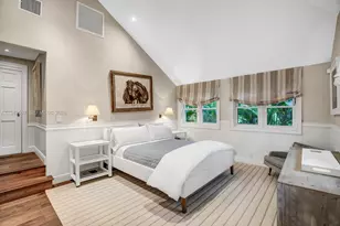 530 Melaleuca Ln, Miami, FL 33137 - Photo 19