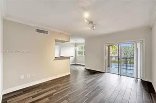 11600 SW 2nd St, Pembroke Pines, FL 33025 - Photo 11