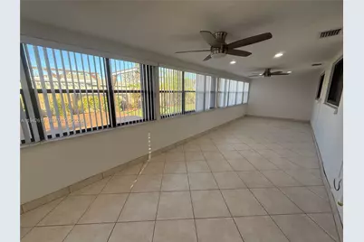 1721 NE 48th Ct, Fort Lauderdale, FL 33334 - Photo 7