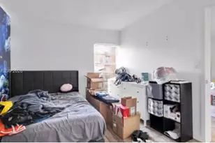 4841 NW 7th St, Miami, FL 33126 - Photo 23