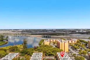 4841 NW 7th St, Miami, FL 33126 - Photo 5