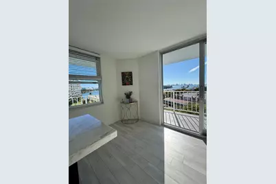 6900 Bay Dr #6D, Miami Beach, FL 33141 - Photo 1