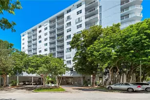 6900 Bay Dr, Miami Beach, FL 33141 - Photo 17