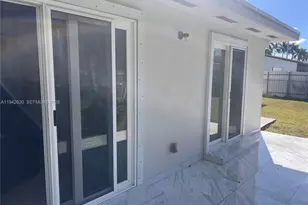 30420 SW 152nd Ave, Homestead, FL 33033 - Photo 3