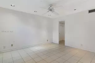 205 Dunwoody Ln, Hollywood, FL 33021 - Photo 27