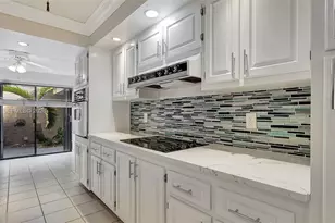 205 Dunwoody Ln, Hollywood, FL 33021 - Photo 19