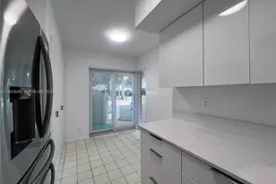 7852 NW 7th Ct, Plantation, FL 33324 - Photo 3
