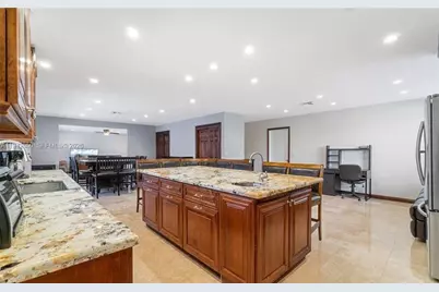 601 N 44th Ave #0, Hollywood, FL 33021 - Photo 7