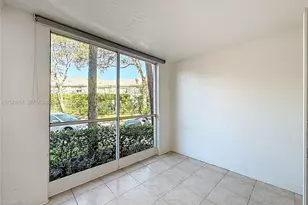 9877 Westview Dr, Coral Springs, FL 33076 - Photo 49